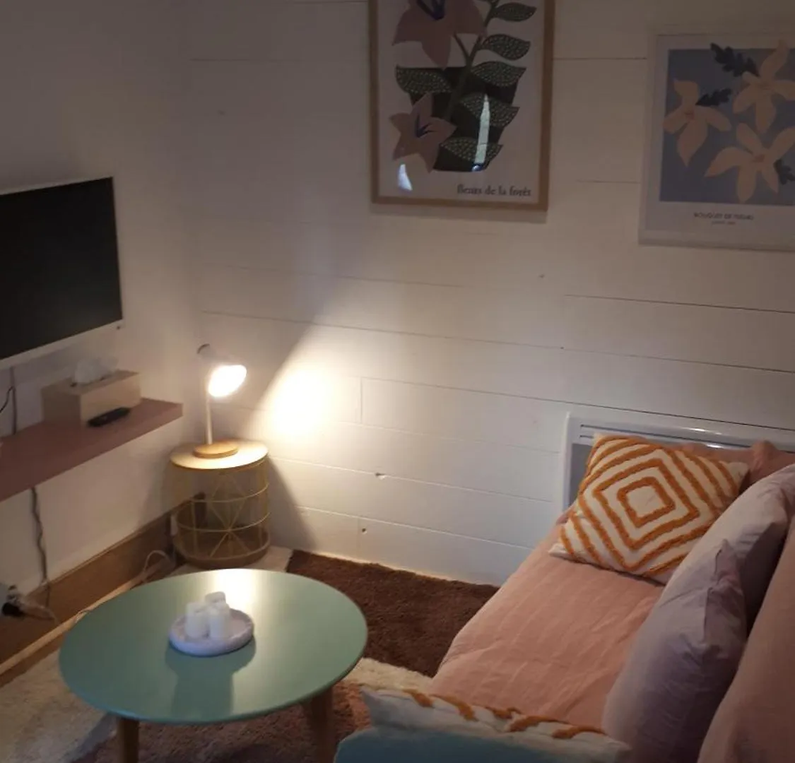 Bed and Breakfast A L'Origine Lille 0*,  Francja