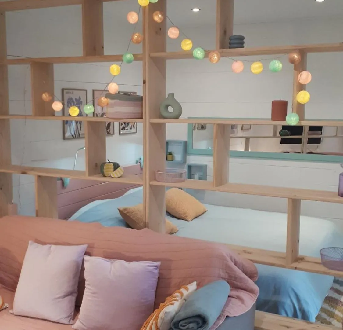 Bed and Breakfast A L'Origine Lille 0*,  Francja